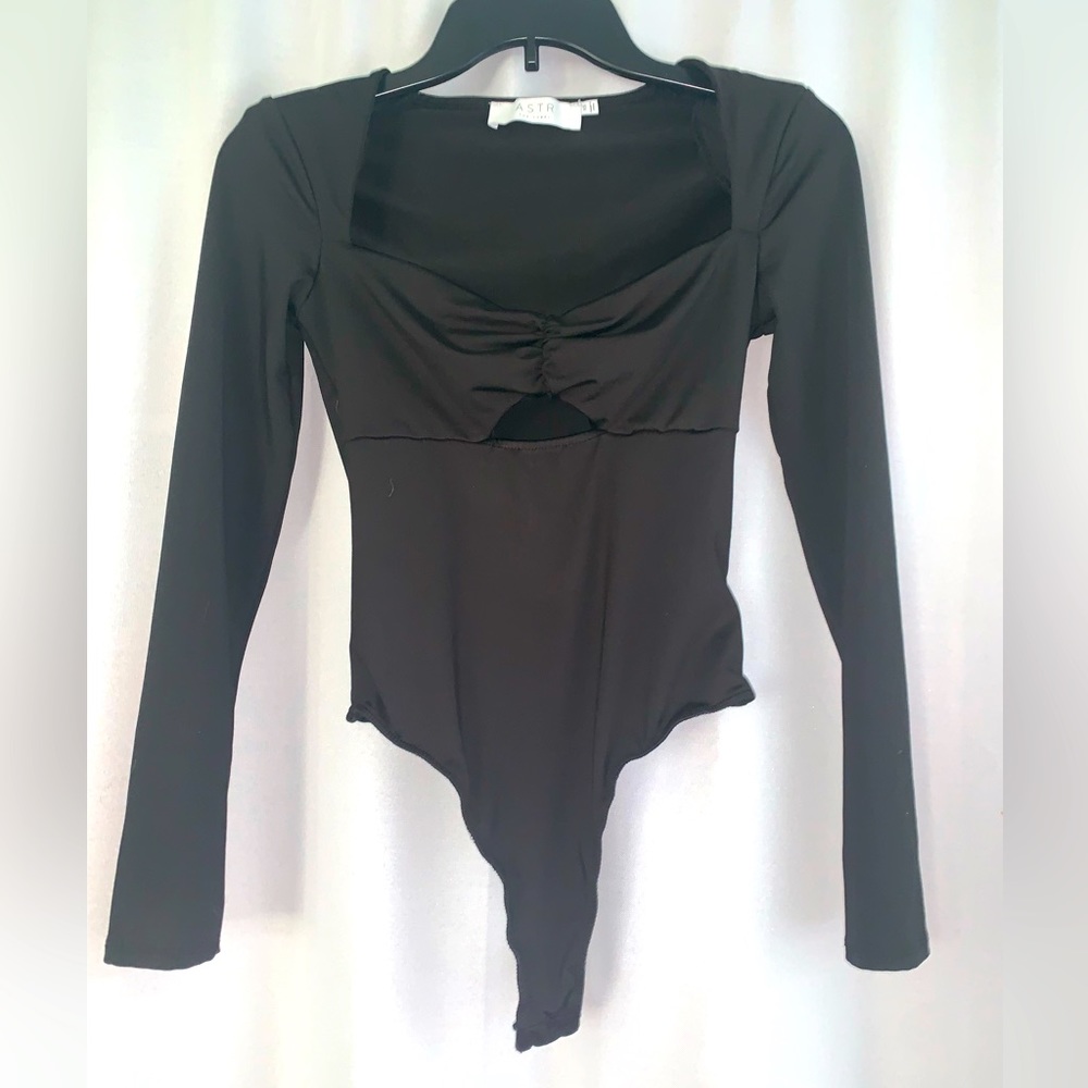 black south moon under long sleeve bodysuit